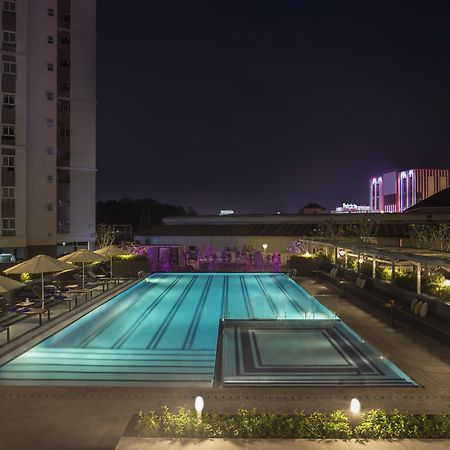 Citadines Central Binh Duong Aparthotel Thuan An Esterno foto